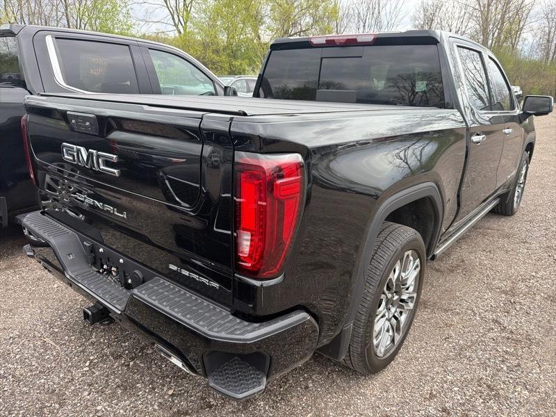 GMC Sierra 1500 Denali Ultimate Crew Cab 4WD 2025