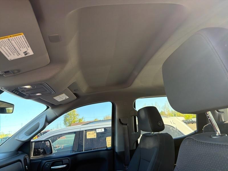Chevrolet Silverado 1500 Custom Trail Boss Crew Cab Short Box 4WD 2021