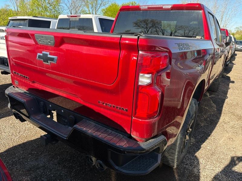 Chevrolet Silverado 1500 Custom Trail Boss Crew Cab Short Box 4WD 2021