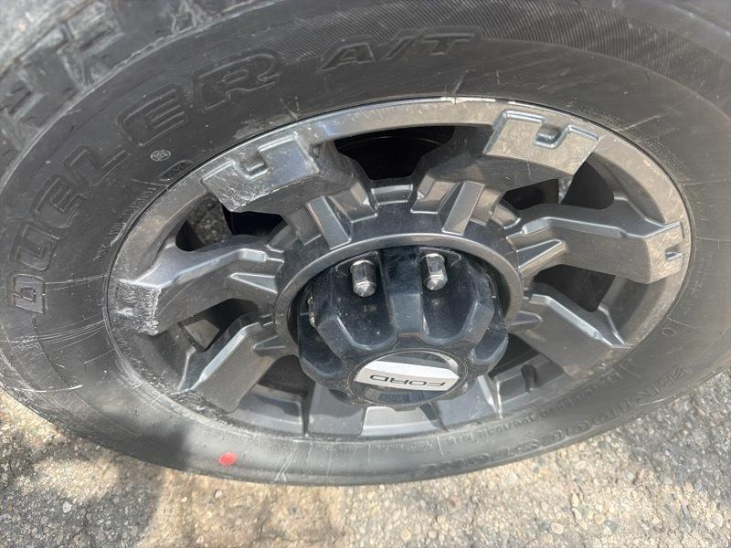 Ford F-250 SD Lariat Crew Cab 4WD 2023
