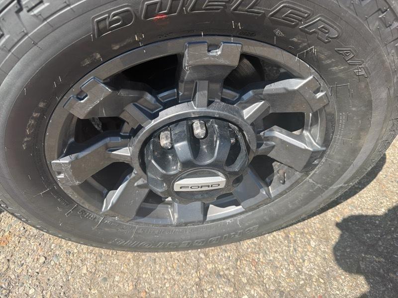 Ford F-250 SD Lariat Crew Cab 4WD 2023
