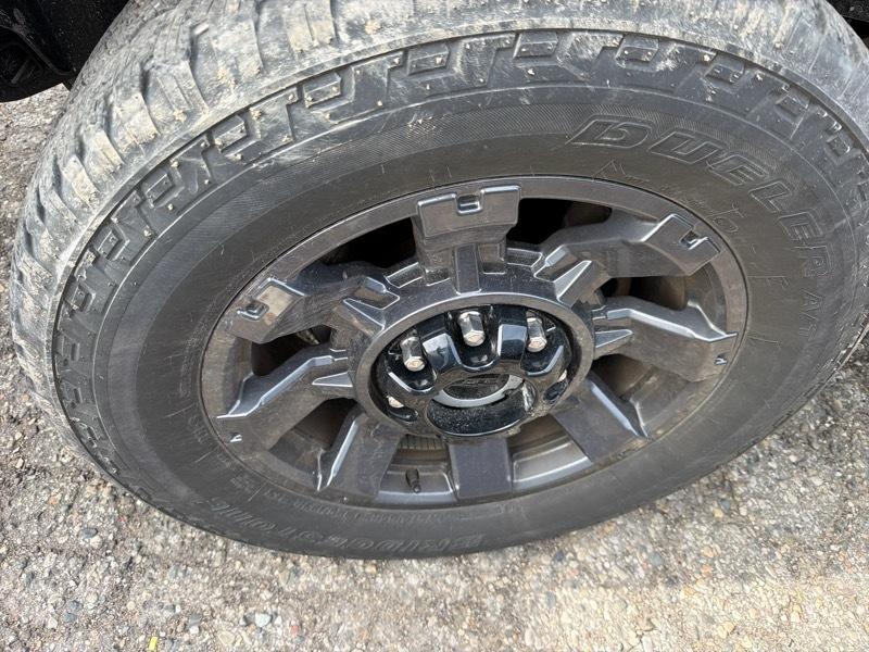 Ford F-250 SD XLT Crew Cab 4WD 2024