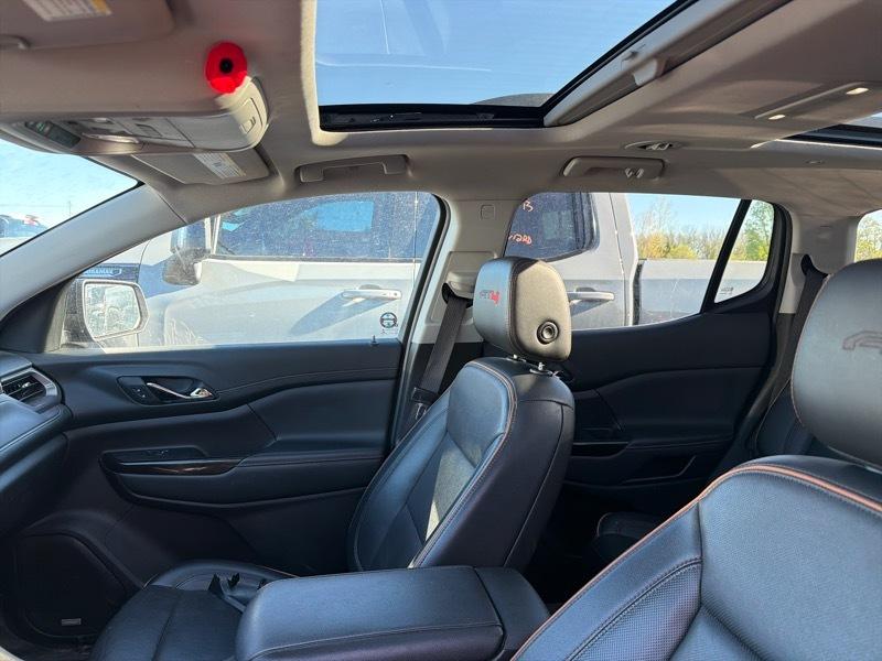 GMC Acadia AT4 2022