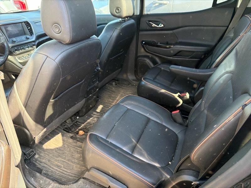 GMC Acadia AT4 2022