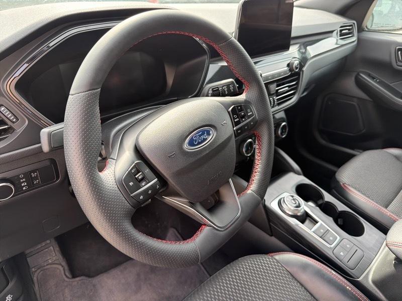 Ford Escape  2023