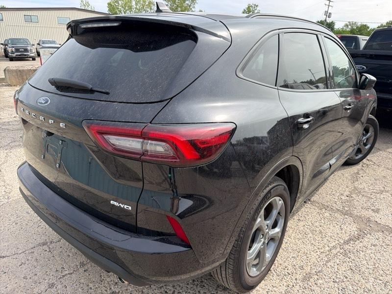 Ford Escape  2023