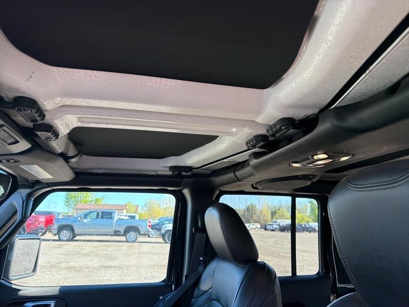 Jeep Wrangler Unlimited Sahara Altitude 2023