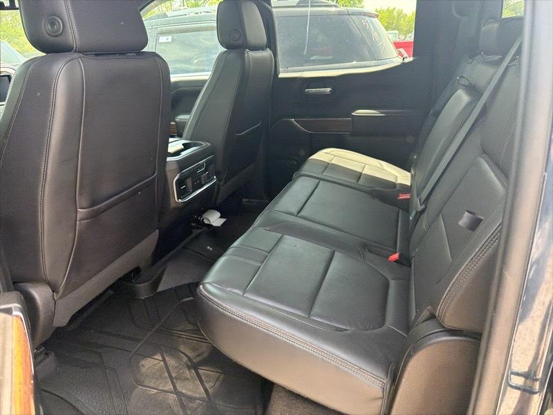 Chevrolet Silverado 1500 High Country Crew Cab Long Box 4WD 2020