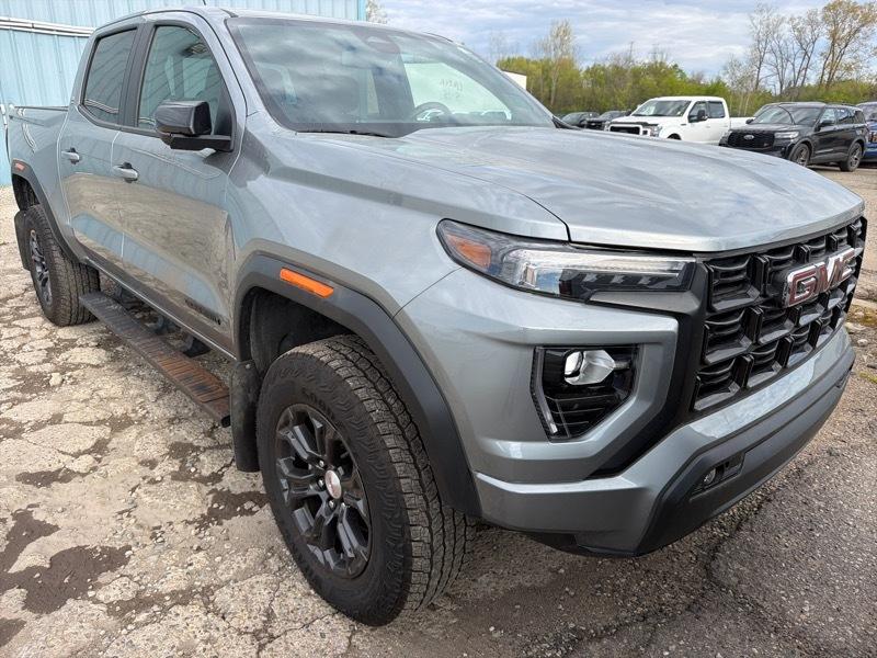 GMC Canyon Elevation Crew Cab 4WD 2024