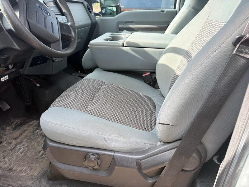 Ford F-250 SD XL 4WD 2011