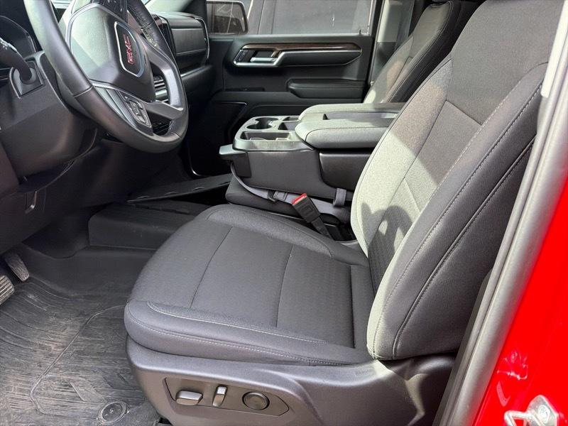 GMC Sierra 1500 Elevation Crew Cab 4WD 2024