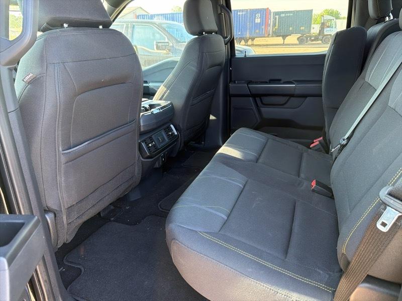 Ford F-150 STX SuperCrew 4WD 2024