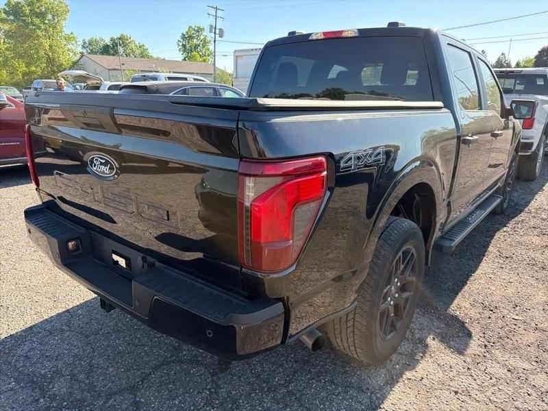 Ford F-150 STX SuperCrew 4WD 2024