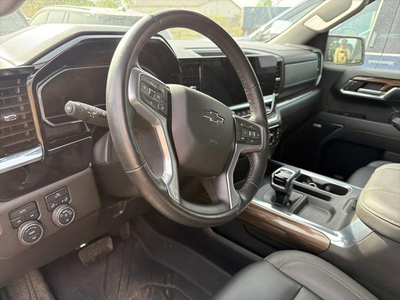 Chevrolet Silverado 1500 RST Crew Cab 4WD 2024