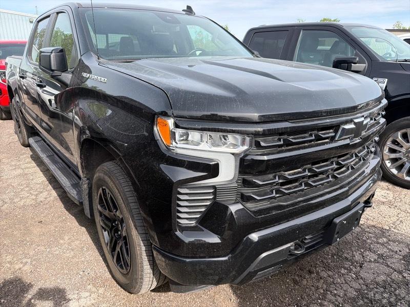 Chevrolet Silverado 1500 RST Crew Cab 4WD 2024