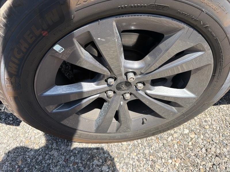 Ford Explorer Active AWD 2025
