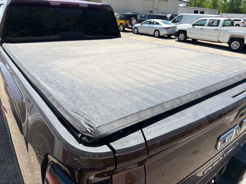 GMC Sierra 2500HD Denali Ultimate Crew Cab 4WD 2024