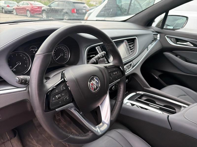 Buick Enclave Essence AWD 2024