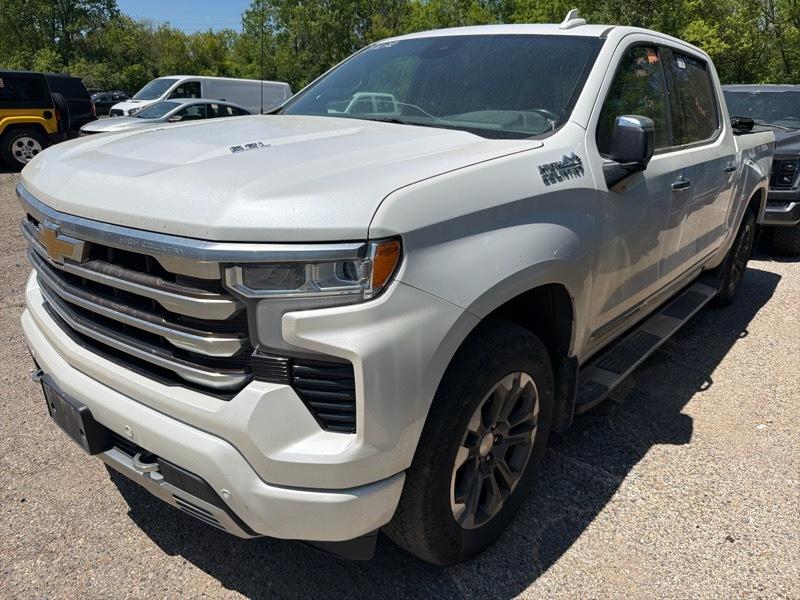 Chevrolet Silverado 1500 High Country Crew Cab 4WD 2022