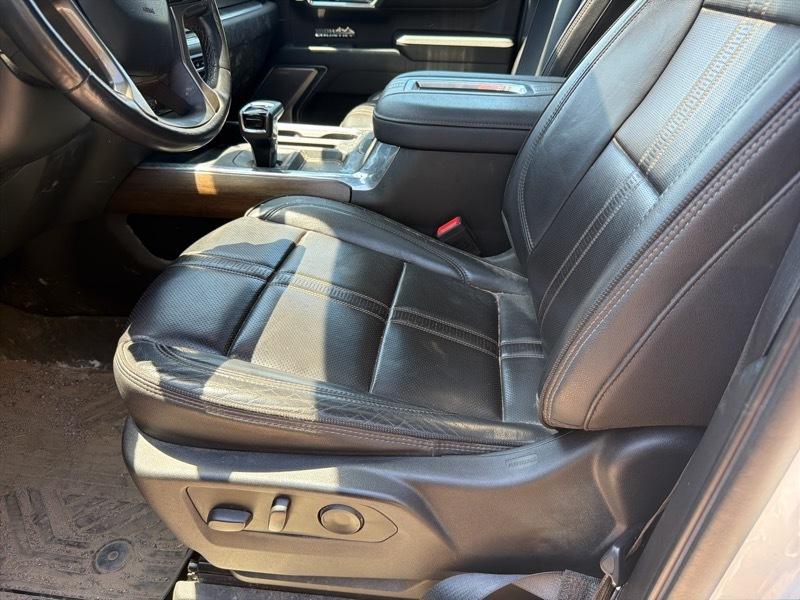 Chevrolet Silverado 1500 High Country Crew Cab 4WD 2022