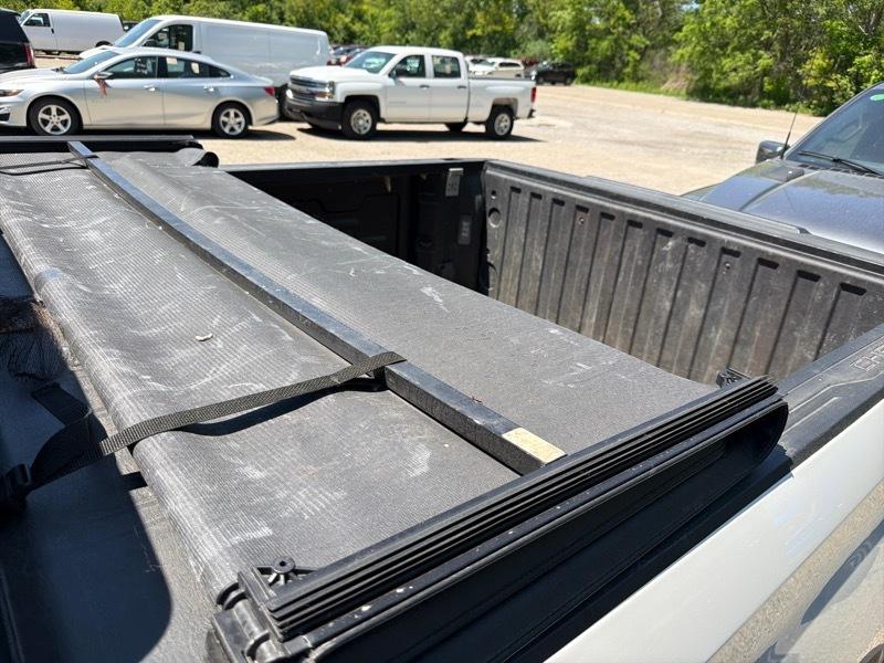 Chevrolet Silverado 1500 High Country Crew Cab 4WD 2022