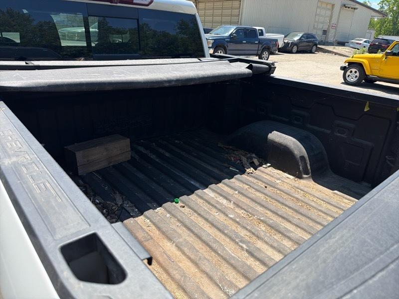 Chevrolet Silverado 1500 High Country Crew Cab 4WD 2022
