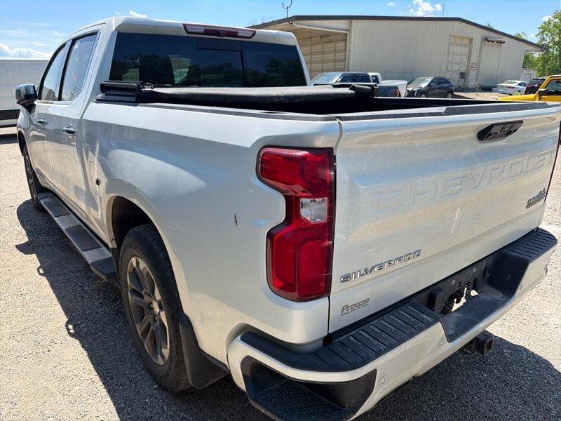 Chevrolet Silverado 1500 High Country Crew Cab 4WD 2022