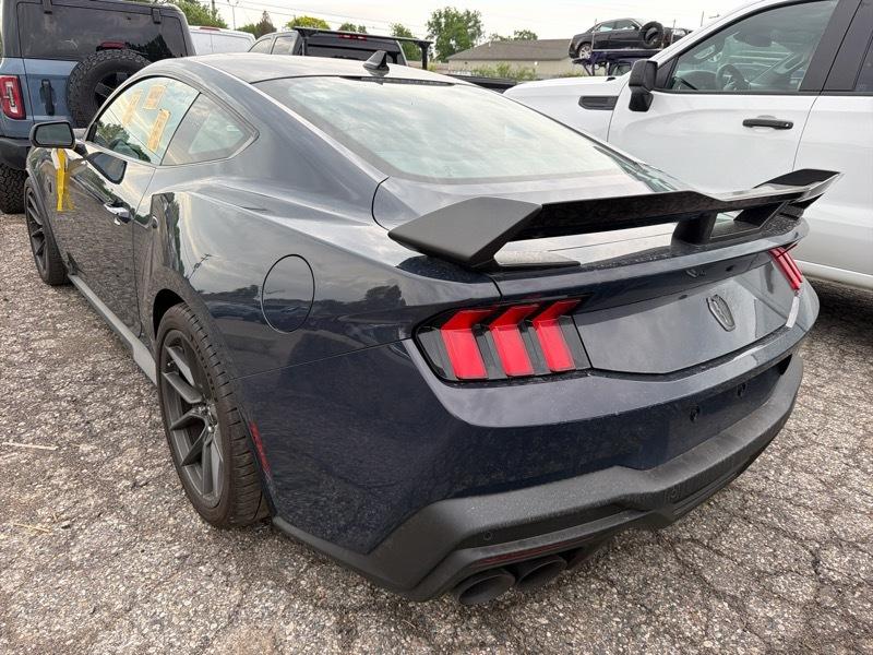 Ford Mustang  2024