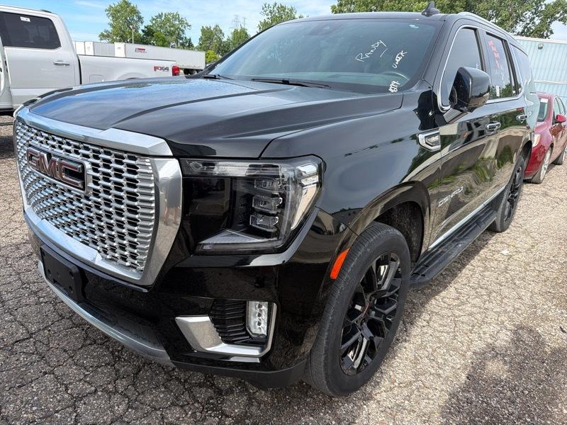 GMC Yukon Denali 4WD 2024