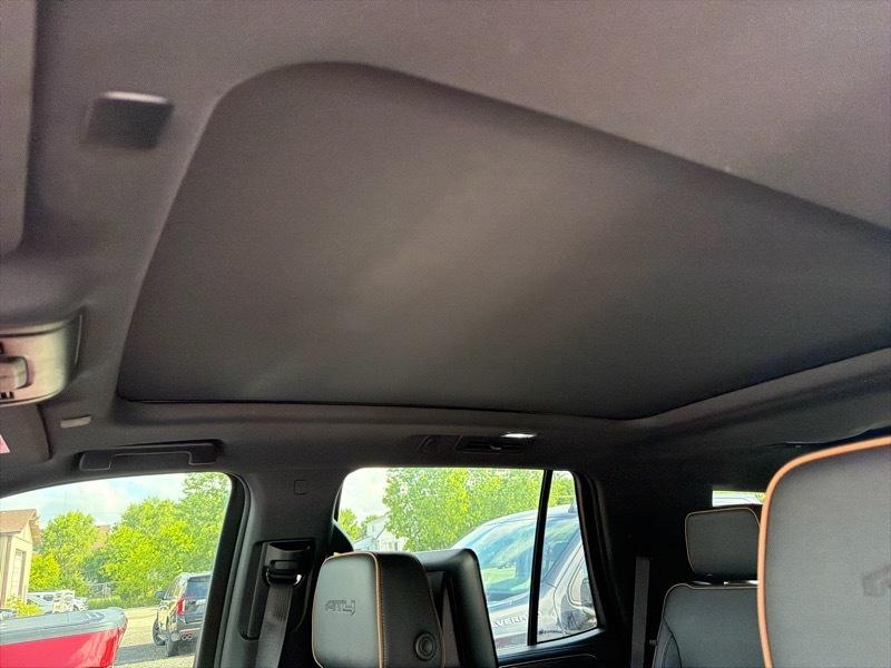 GMC Yukon AT4 4WD 2023