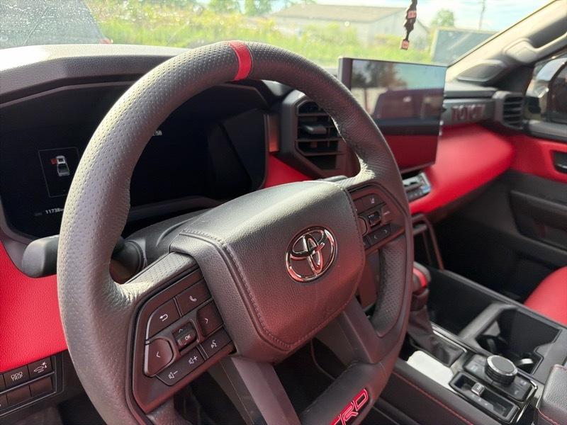 Toyota Tundra TRD PRO CrewMax 4WD Hybrid 2025