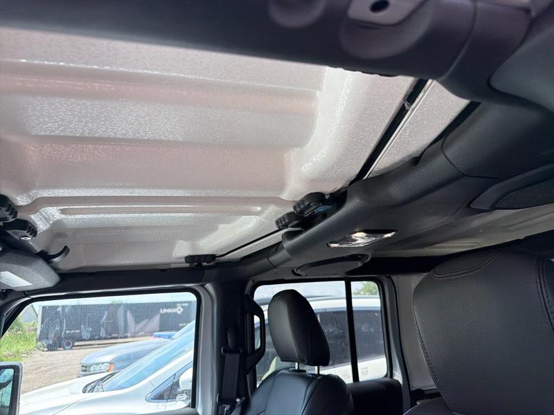 Jeep Wrangler Unlimited Sahara High Altitude 2023