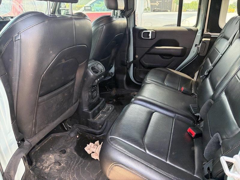 Jeep Wrangler Unlimited Sahara Altitude 2023