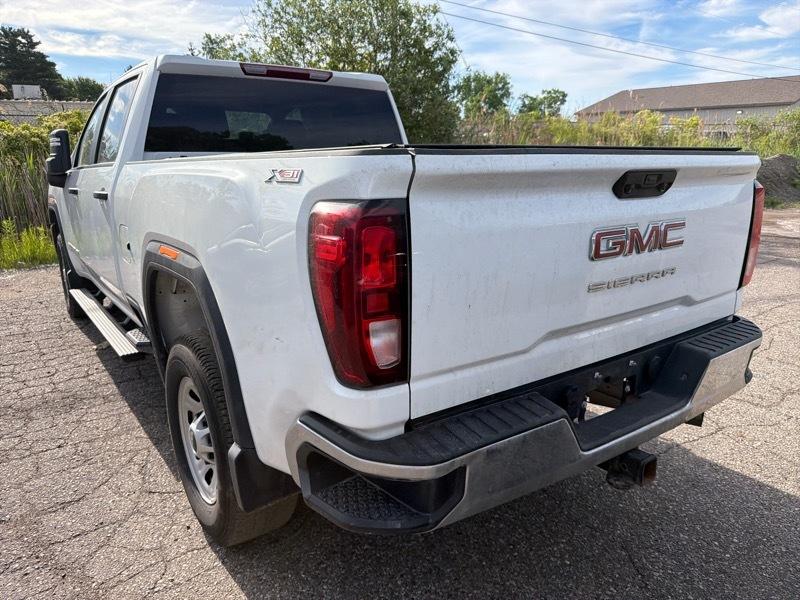 GMC Sierra 2500HD Pro Crew Cab 4WD SB 2025