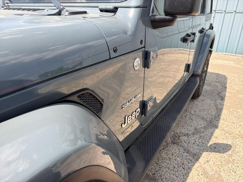 Jeep Wrangler Sahara 2024