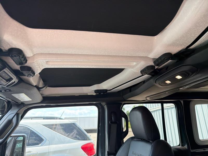 Jeep Wrangler Sahara 2024