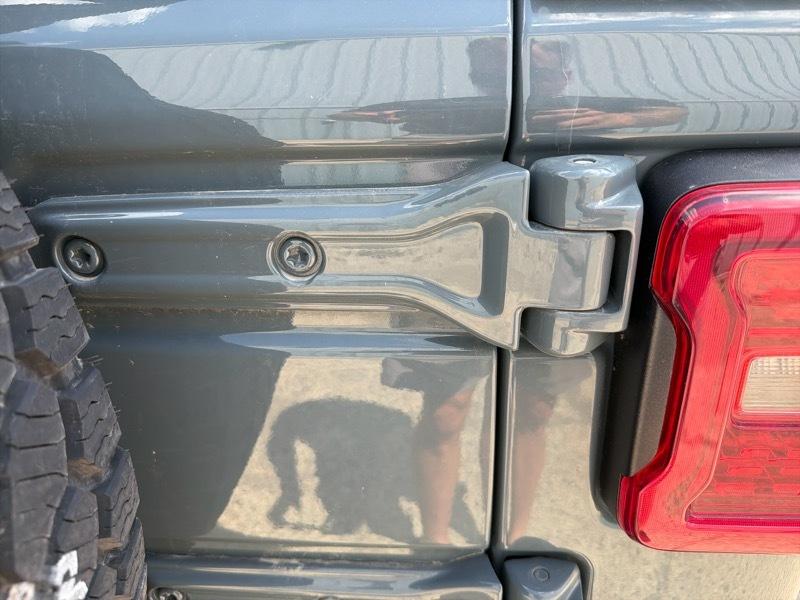 Jeep Wrangler Sahara 2024