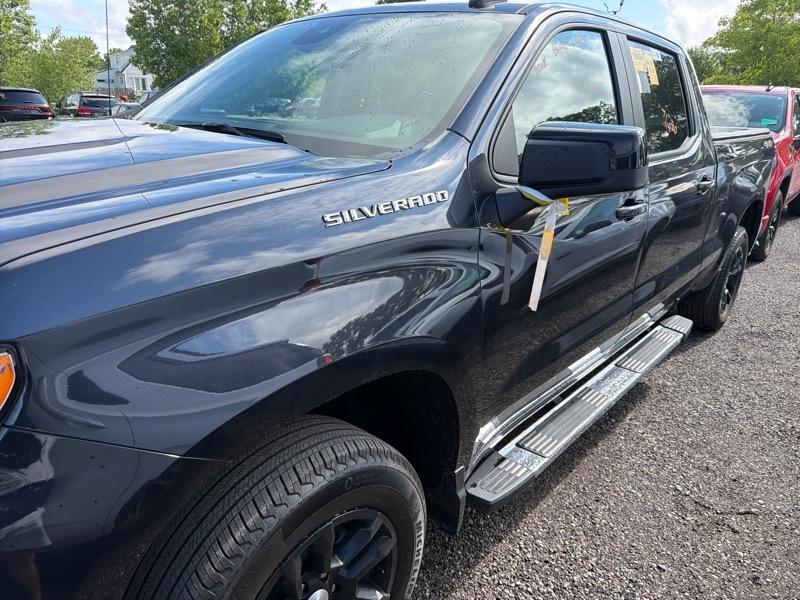 Chevrolet Silverado 1500 RST Crew Cab 4WD 2023