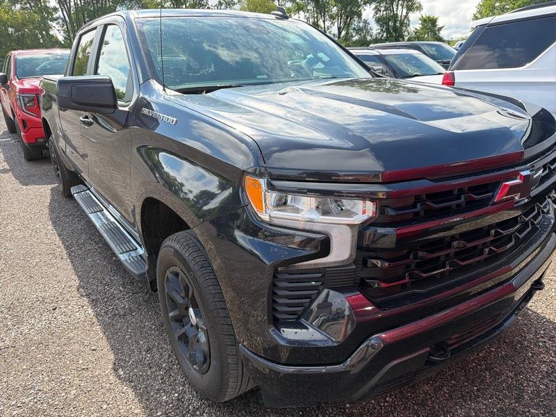 Chevrolet Silverado 1500 RST Crew Cab 4WD 2023
