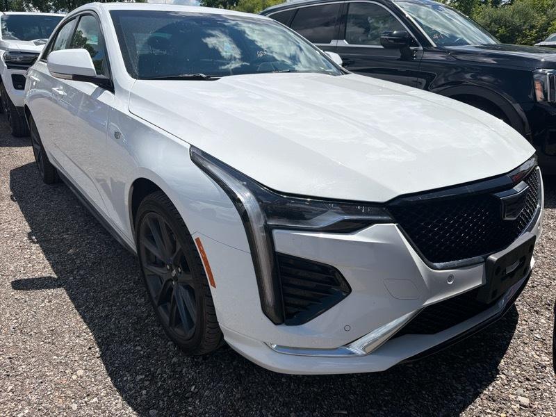 Cadillac CT4 Sport 2025