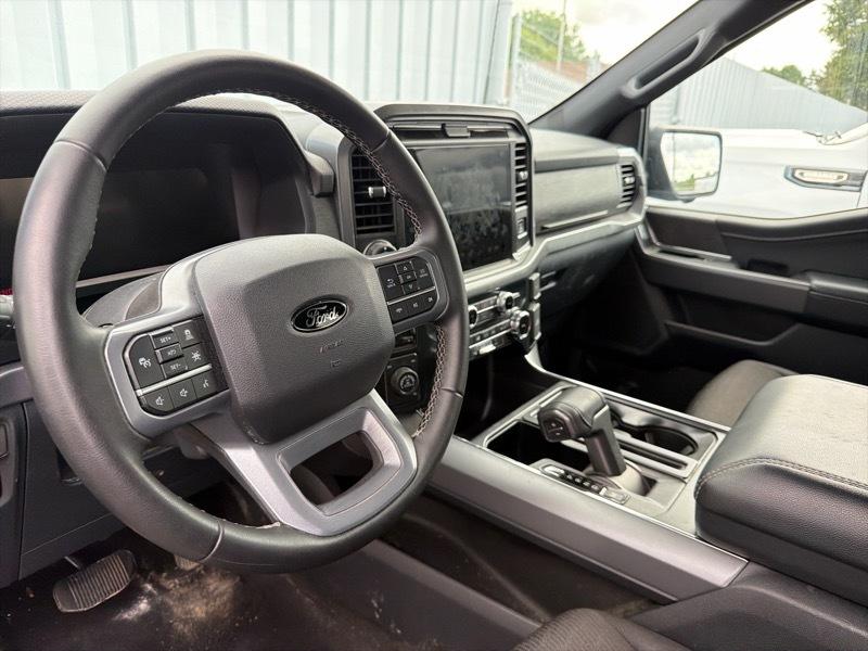 Ford F-150  2025
