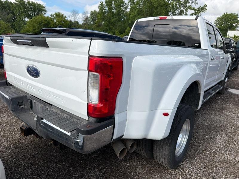 Ford F-350 SD XLT Crew Cab Long Bed DRW 4WD 2019