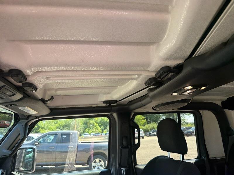 Jeep Gladiator  2021