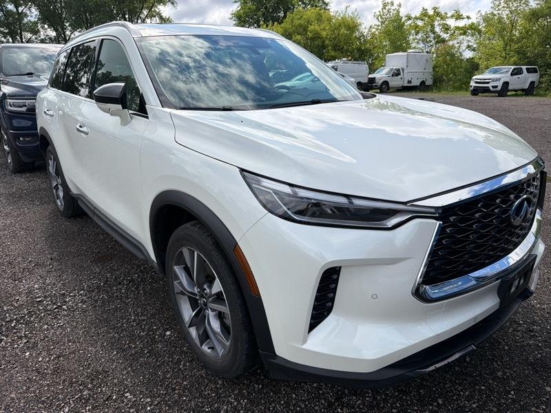 Infiniti QX60 LUXE AWD 2024