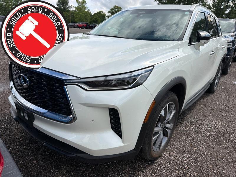 Infiniti QX60 LUXE AWD 2024