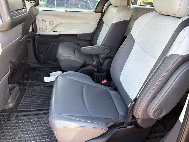 Toyota Sienna  2022