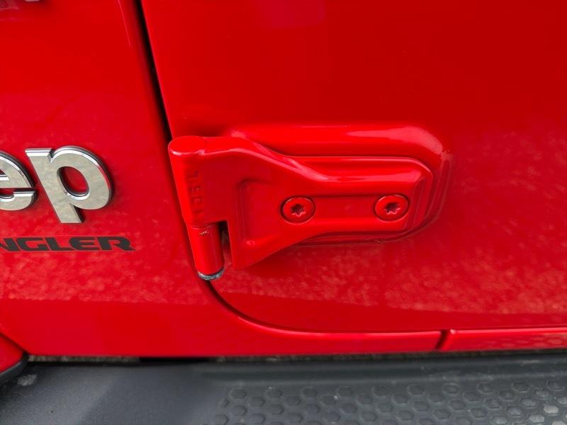 Jeep Wrangler Sahara 2024