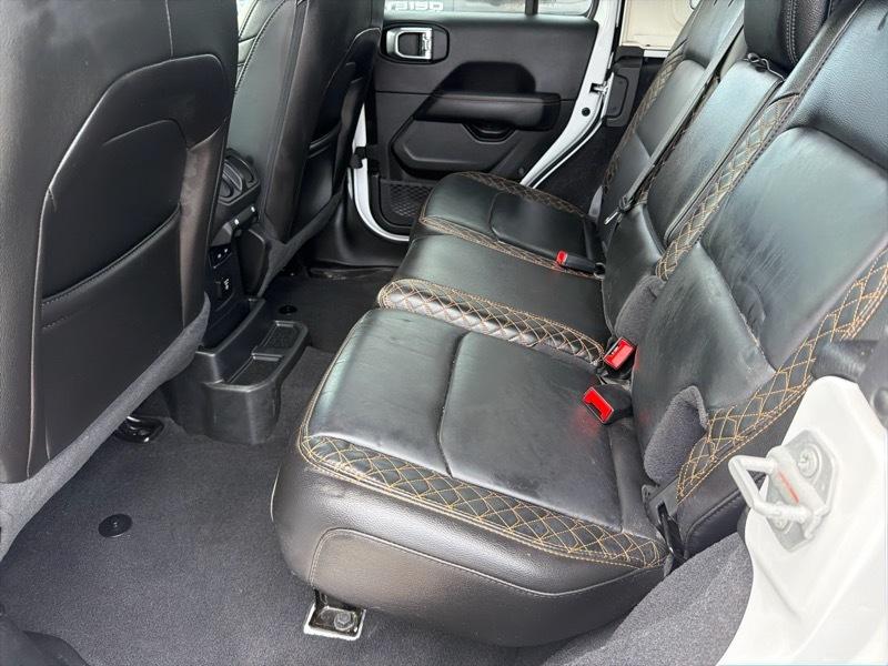 Jeep Wrangler Unlimited Sahara High Altitude 2023