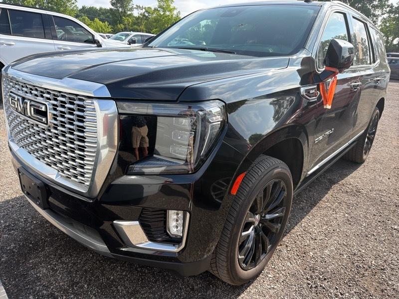 GMC Yukon Denali 4WD 2023