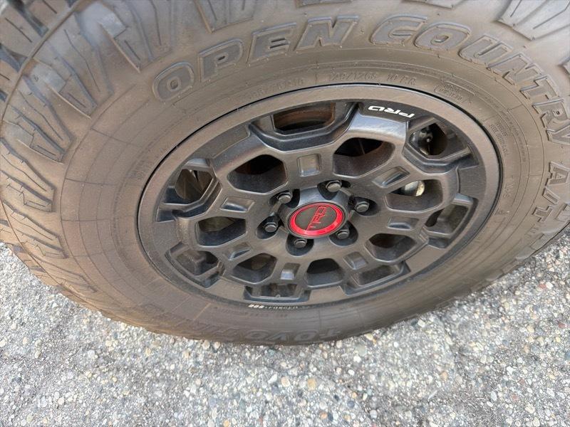 Toyota Tundra TRD PRO CrewMax 4WD Hybrid 2026